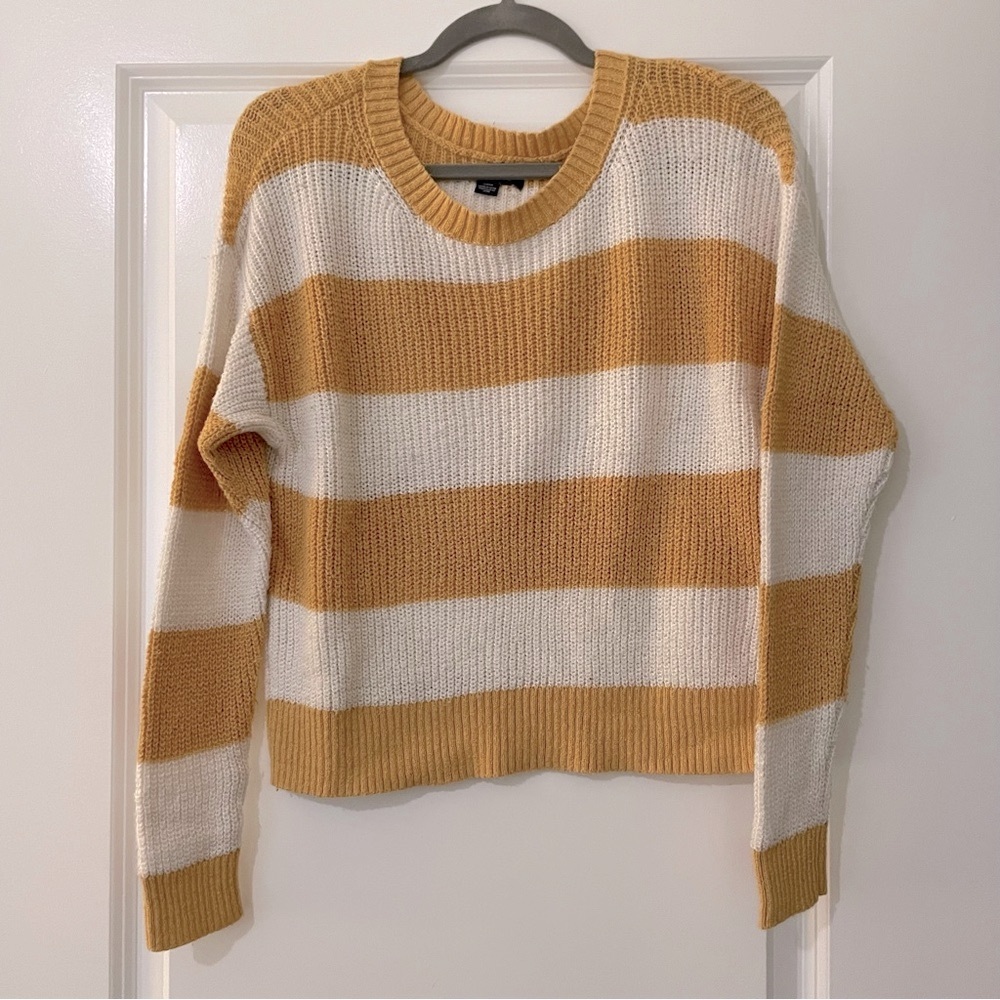 AEO Striped Sweater